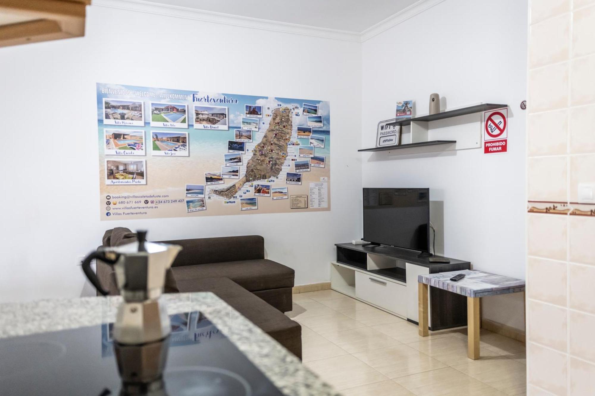 Yesenia Vv Airport Apartment El Matorral Exterior photo
